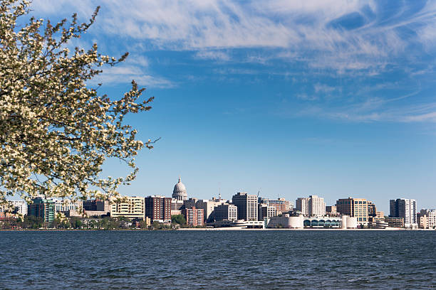 istock Madison, Wisconsin State Capitol Building and Downtown from Lake Monona 471629007