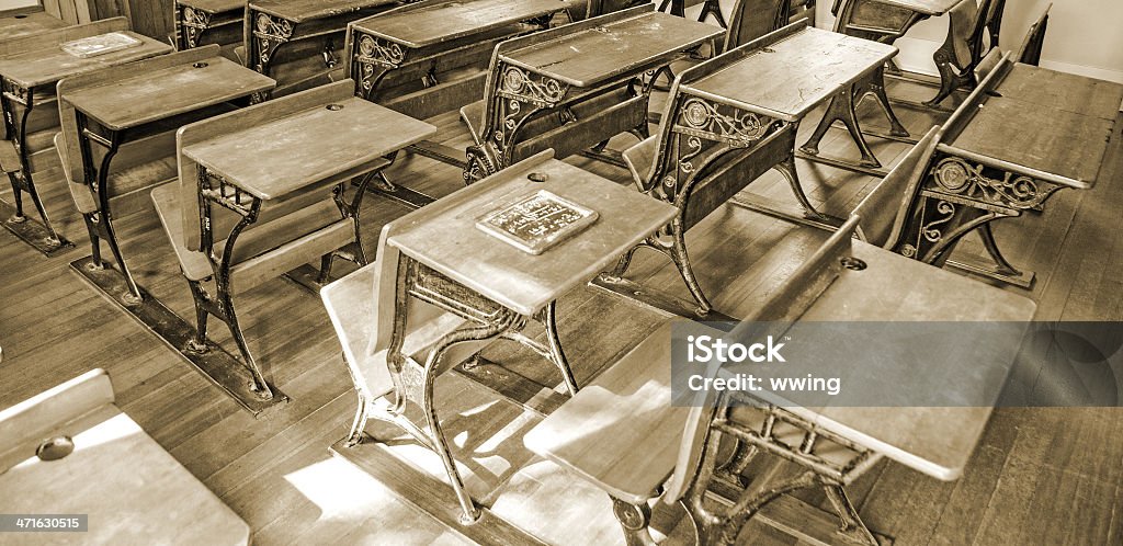 학생 책상, 햇빛 - 로열티 프리 고풍스런 스톡 사진