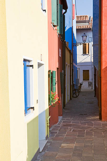 이탈리어, 국가 아키텍처를 베네토. - venetian lagoon italy flower shutter 뉴스 사진 이미지