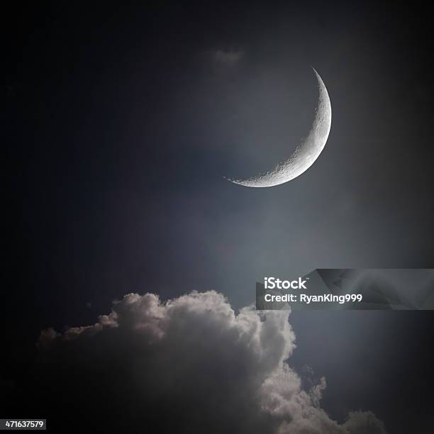 Mond In Der Nacht Stockfoto und mehr Bilder von Mond - Mond, Schlafen, Wolke