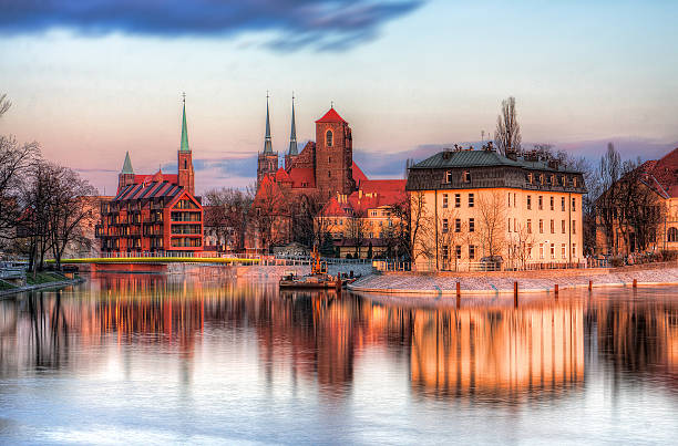 istock Wroclaw urban landscape at sunset 471640398