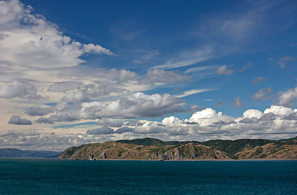 ニュージーランド - marlborough region sunrise new zealand sea ストックフォトと画像