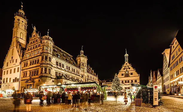 Night view on the world famous Christmas Market in the medieval Franconian town of Rothenburg o.d. Tauber