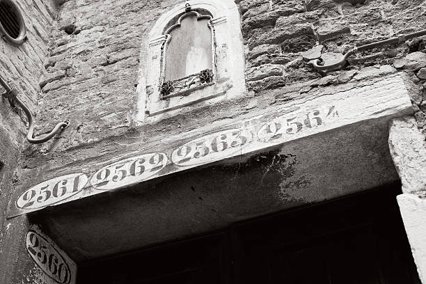 istock Venetian alley with Holy Mary 471648984