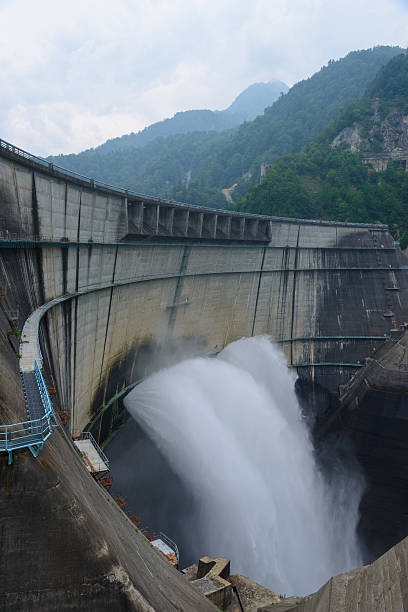 istock Kurobe dam in Toyama, Japan 471652498
