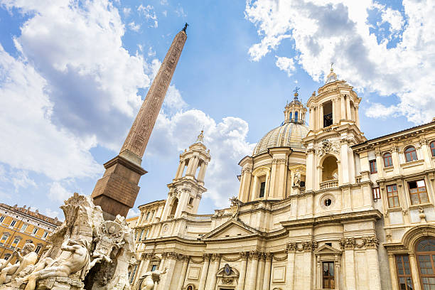istock Sant'Agnese in Piazza Navona 471654139