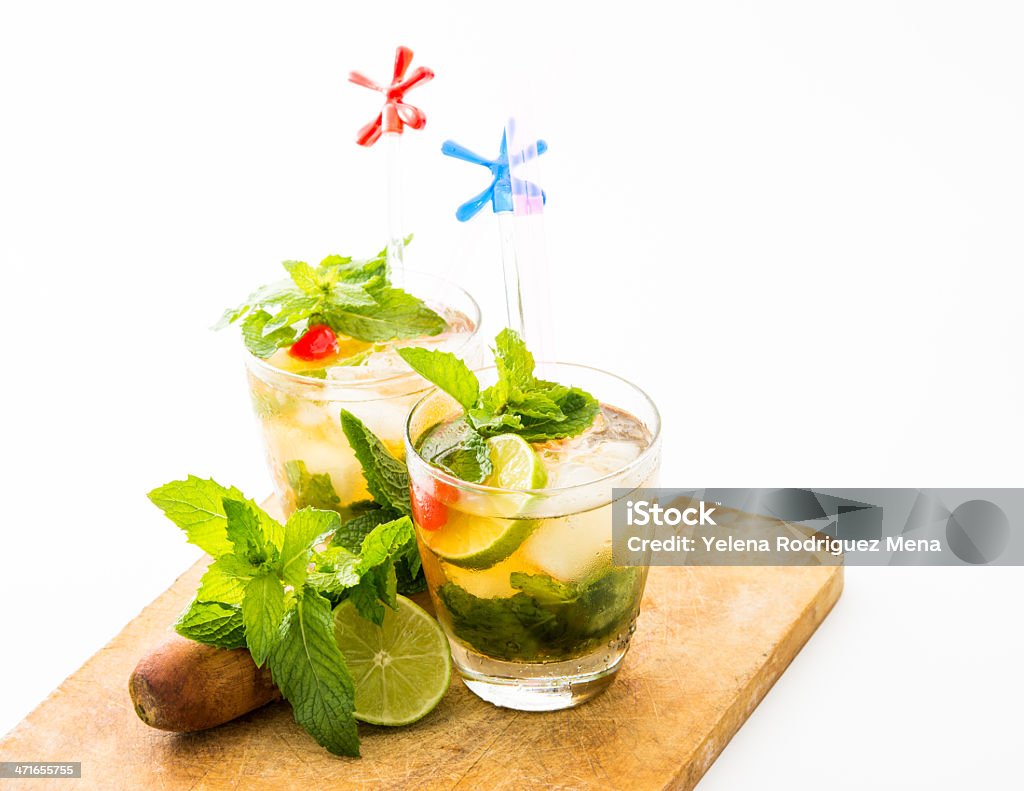 Mint Julep - Zbiór zdjęć royalty-free (Alkohol - napój)