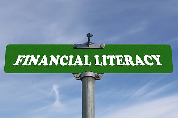 istock Financial literacy road sign 471656223