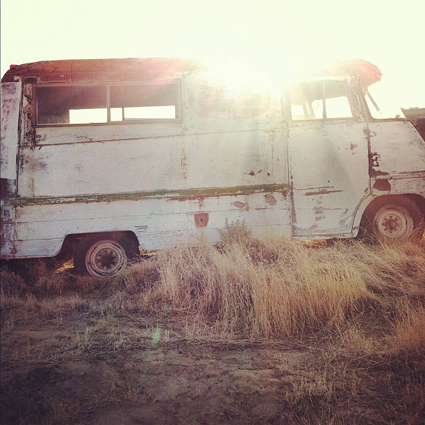 istock Abandoned delivery truck 471659409