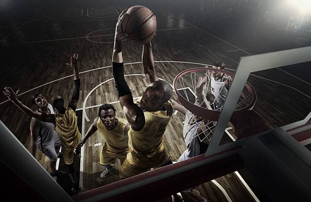 jogo de basquetebol de antologia momento - retro revival basketball american culture sport imagens e fotografias de stock