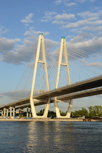 istock Cable-Stayed Bridge in St.Petersburg. 471661540