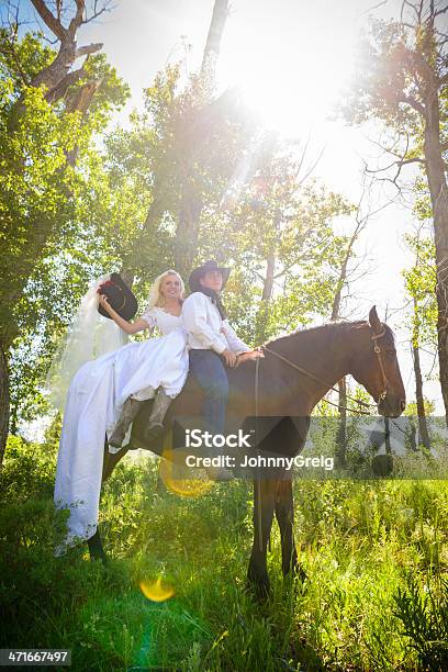 Cowboyhochzeit Stockfoto und mehr Bilder von Cowboy - Cowboy, 18-19 Jahre, 20-24 Jahre