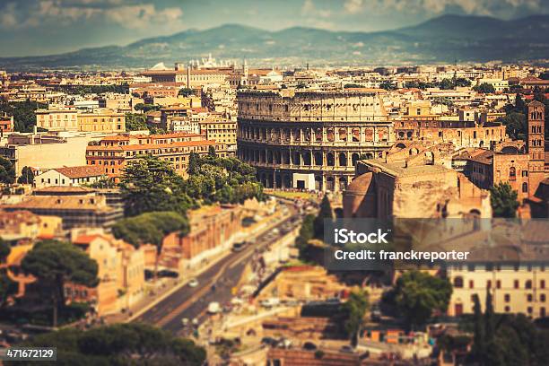 コロシアムローマの空からの眺め - イタリア ローマのストックフォトや画像を多数ご用意 - イタリア ローマ, レトロ調, 古風