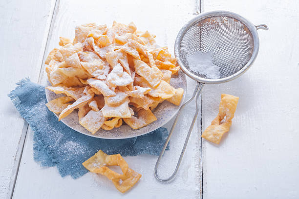 istock Angel wings cakes. faworki 471677076