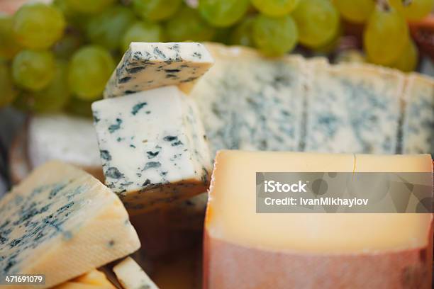 Verschiedene Arten Von Käseanordnung Stockfoto und mehr Bilder von Blau - Blau, Brie, Camembert