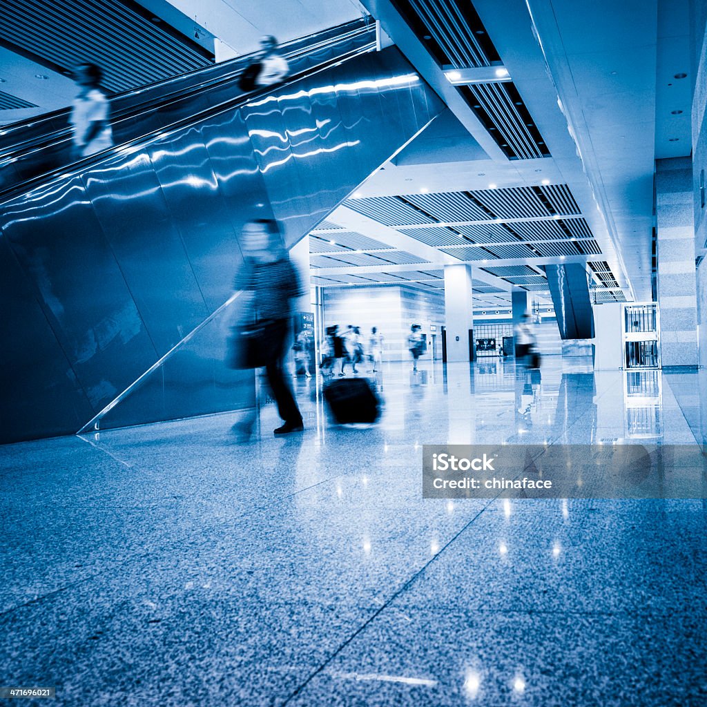 사람들이 모션블러 공항 - 로열티 프리 가방 스톡 사진