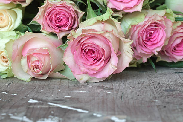 istock Flowers for valentines or mothers day 471699868