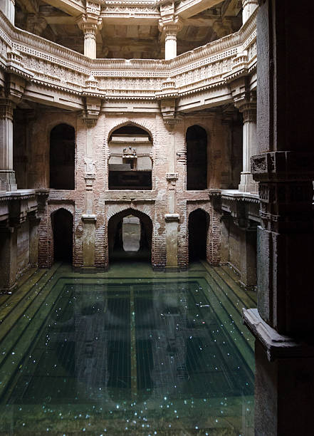 istock Adalaj Stepwell in Ahmedabad 471701312