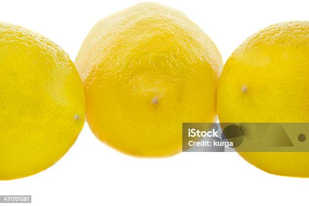 Drei Frische Gelbe Zitronen Isoliert Auf Weißem Hintergrund Stockfoto und mehr Bilder von Abnehmen
