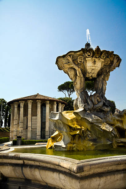 istock Fountain of Tritons, Rome, Itaky 471705095