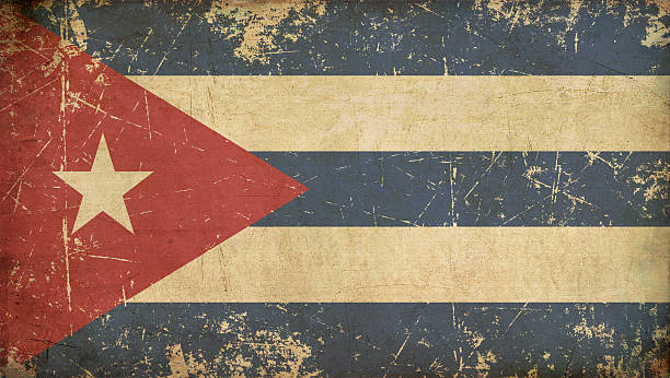 illustrazioni stock, clip art, cartoni animati e icone di tendenza di invecchiato piatto bandiera di cuba - cuban ethnicity illustrations