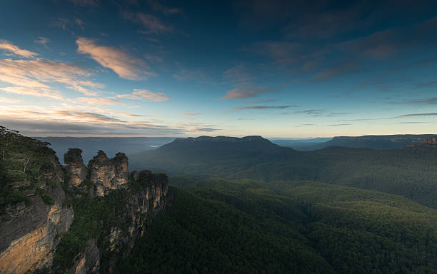istock Sunrise from Blue Mountains national park. 471716890