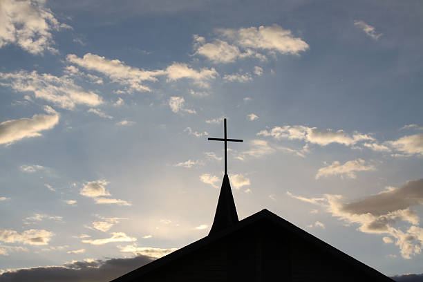 kościół spire - church steeple silhouette built structure zdjęcia i obrazy z banku zdjęć