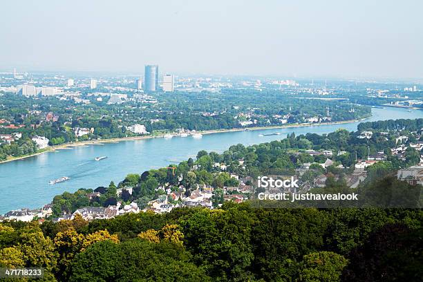 От Königswinter Til Bonn — стоковые фотографии и другие картинки Бонн - Бонн, Лето, Вид с воздуха