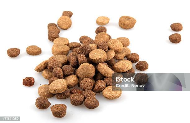Seco Alimentos Para Animais De Estimação - Fotografias de stock e mais imagens de Abrir em Leque - Abrir em Leque, Comida de Cão, Comida para Animal