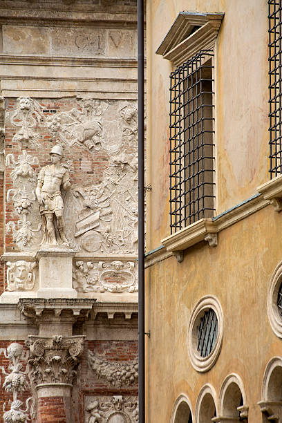 istock Vicenza - Piazza dei Signori 471721513