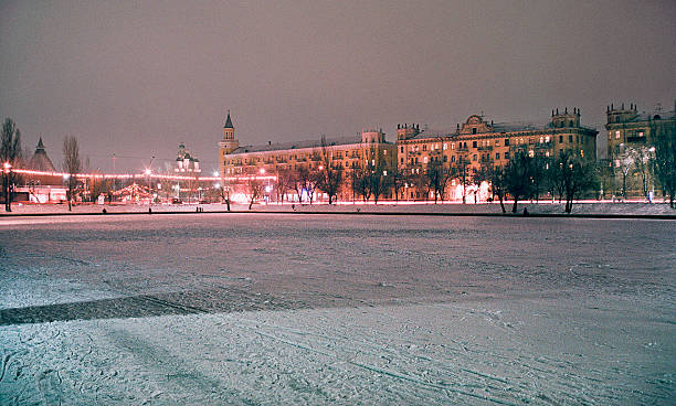 el invierno. ciudad de la noche. - tony snow fotos fotografías e imágenes de stock