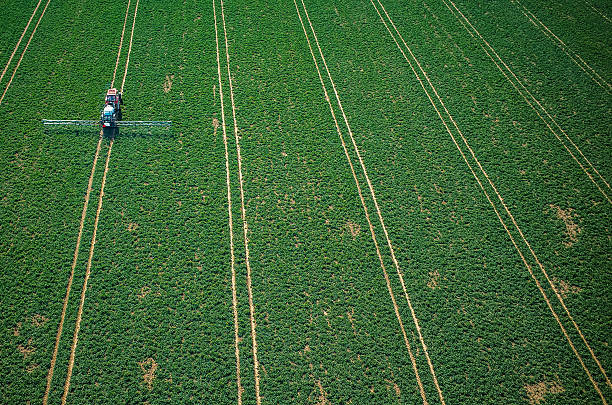 istock Aerial view of the tractor 471726516