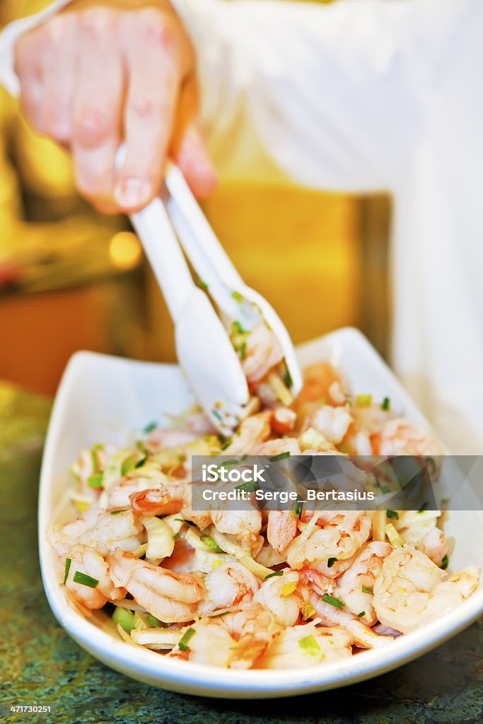 Ensalada de camarones - Foto de stock de Alimento libre de derechos