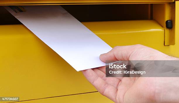 Carta Foto de stock y más banco de imágenes de Amarillo - Color - Amarillo - Color, Caja, Carta - Documento