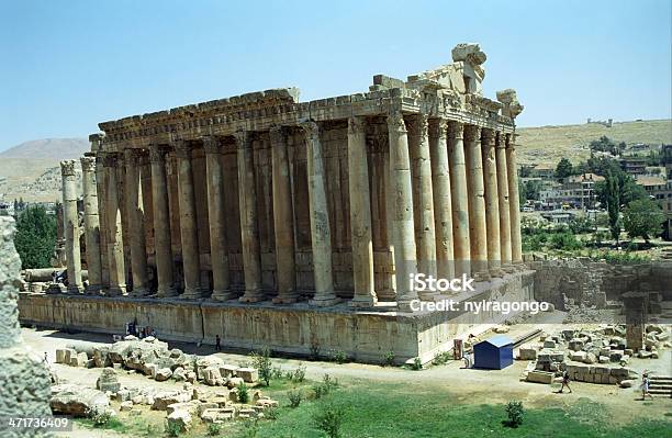 Руины Baalbeck Ливан — стоковые фотографии и другие картинки Ottoman Empire - Ottoman Empire, Аборигенная культура, Арабеска