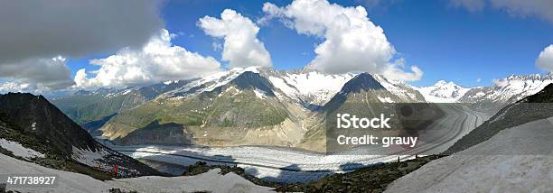 O Glaciar Aletsch - Fotografias de stock e mais imagens de Alpes Europeus - Alpes Europeus, Ao Ar Livre, Cantão de Valais