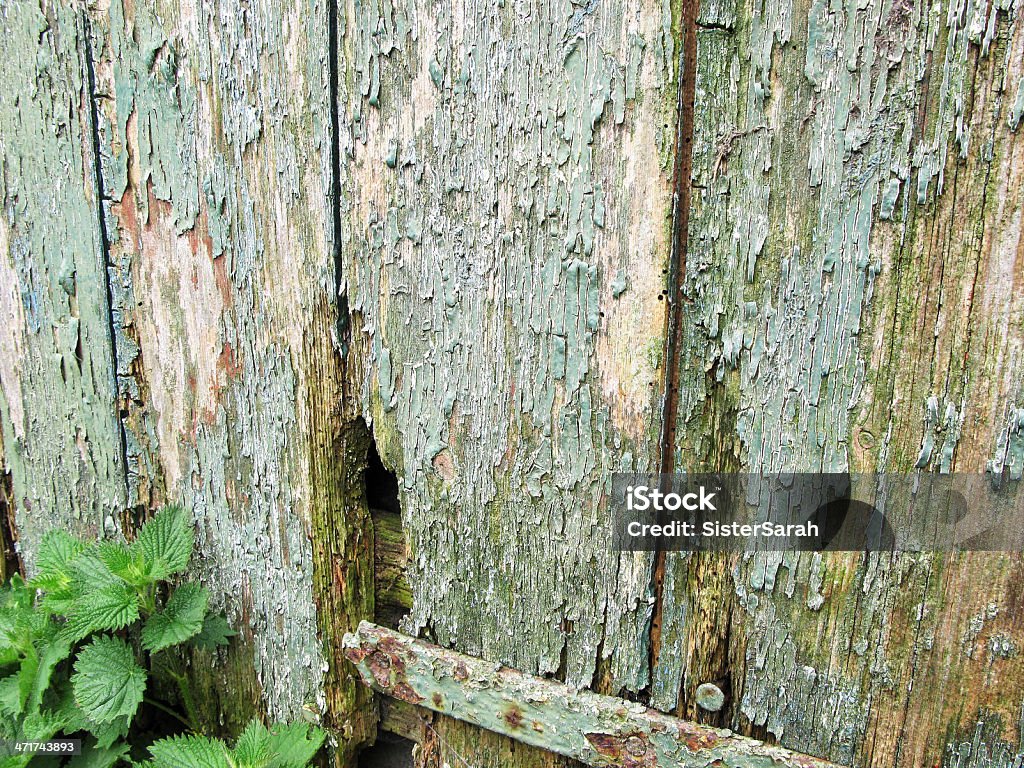 Derelict estável porta - Foto de stock de Abandonado royalty-free