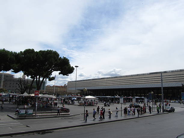 railway station dworcu termini w rzymie, włochy - roma termini zdjęcia i obrazy z banku zdjęć