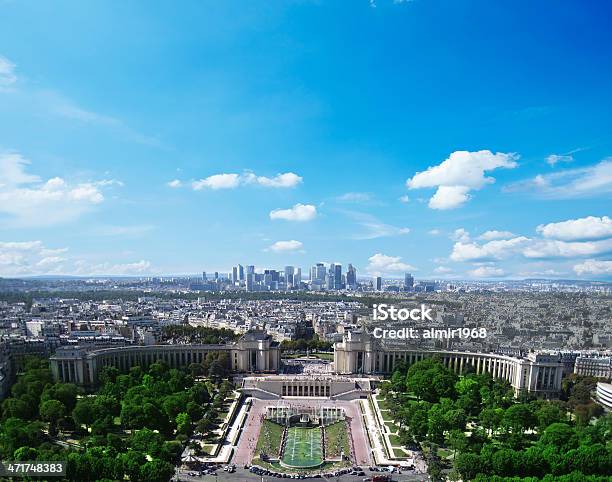 Paris Foto de stock y más banco de imágenes de Aire libre - Aire libre, Cisne, Ciudades capitales