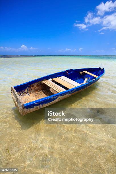 Photo libre de droit de Tropical Bateau De Pêche banque d'images et plus d'images libres de droit de Ancre - Ancre, Bateau de pêche, Caraïbes