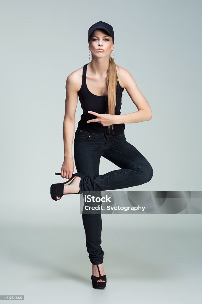여자아이 입지만 힙합 스타일 - 로열티 프리 검은색 스톡 사진