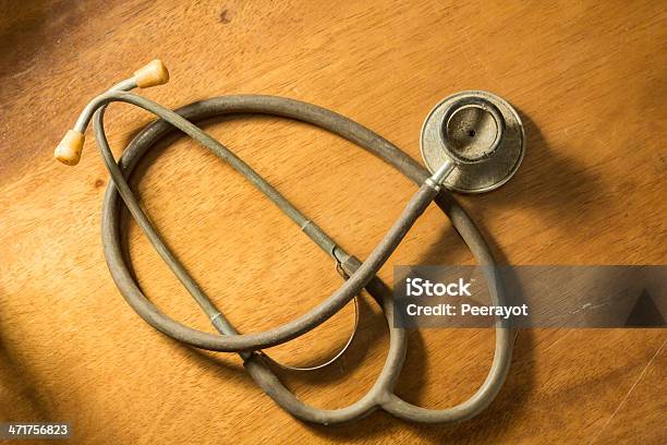 Stetoscopio Antico - Fotografie stock e altre immagini di Stetoscopio - Stetoscopio, Vecchio, Antico - Vecchio stile