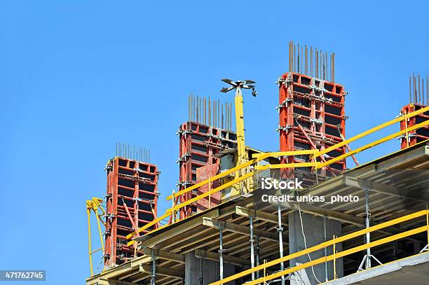 Lavori In Cantiere - Fotografie stock e altre immagini di Acciaio - Acciaio, Affari finanza e industria, Architettura