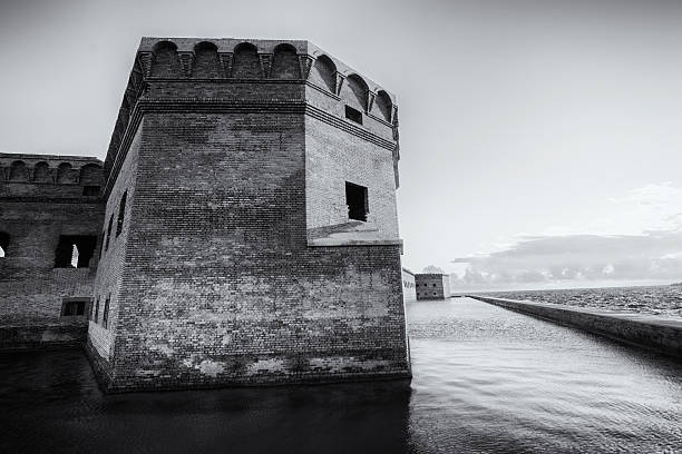 istock Foreboding Military Fort Jefferson & Moat American Architecture in Sea 471763507