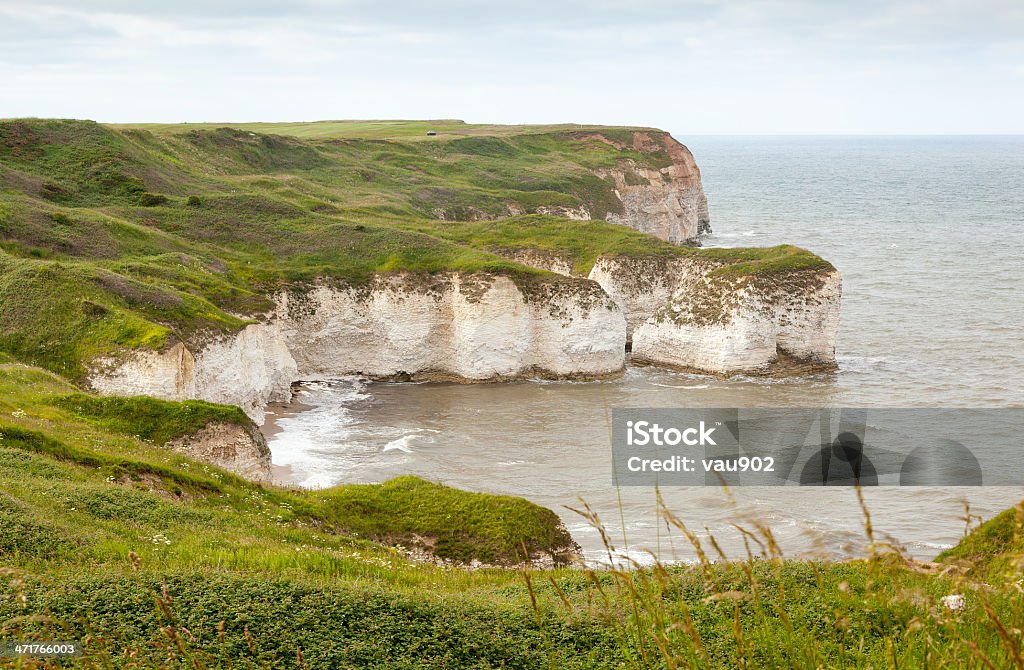 Coastal voew di Flamborough testa Yorkshire - Foto stock royalty-free di Acqua