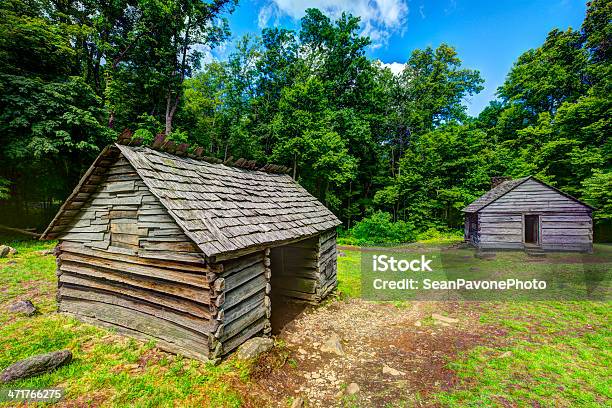 Dziennik Kabiny W Góry Great Smoky - zdjęcia stockowe i więcej obrazów Góry Great Smoky - Góry Great Smoky, Park Narodowy Great Smoky Mountains, Roaring Fork River