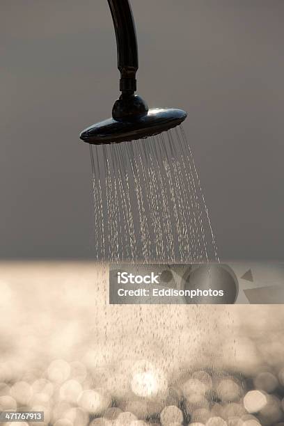 Gold Dusche Stockfoto und mehr Bilder von Abenddämmerung - Abenddämmerung, Bildschärfe, Dusche