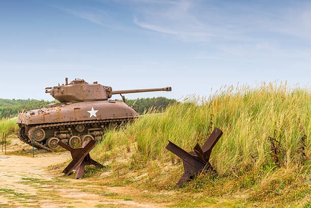 sherman tank - tank normandy world war ii utah beach zdjęcia i obrazy z banku zdjęć