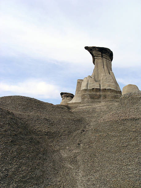 hoodoos - steeple outdoors vertical alberta stock-fotos und bilder