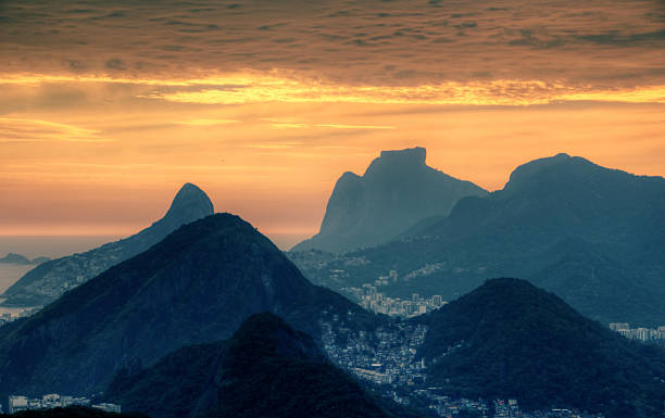 リオデジャネイロ州 - rio de janeiro guanabara bay residential structure urca ストックフォトと画像